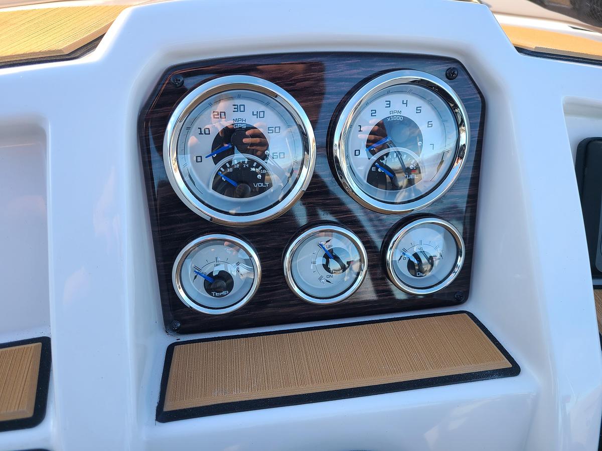 Used 2026 Starcraft SVX 211 I/O