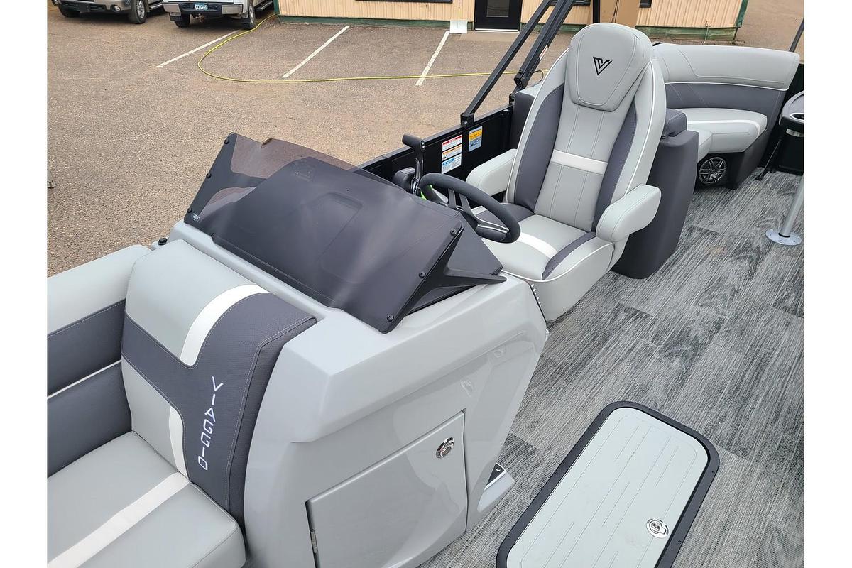 2025 Viaggio Lago X22U Tritoon With A 150HP Suzuki Motor & Yacht Club Trailer