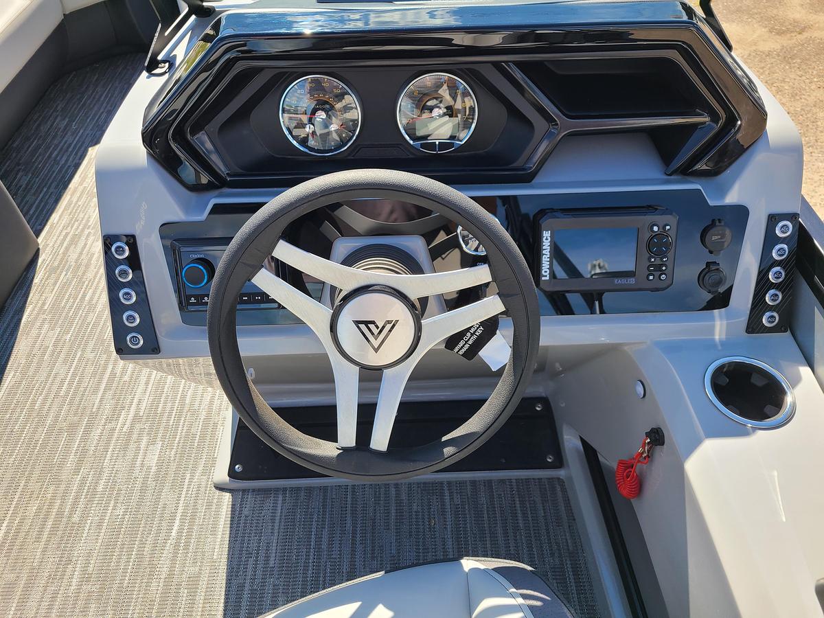 2026 Viaggio Lago X22D With A 115HP Suzuki Motor