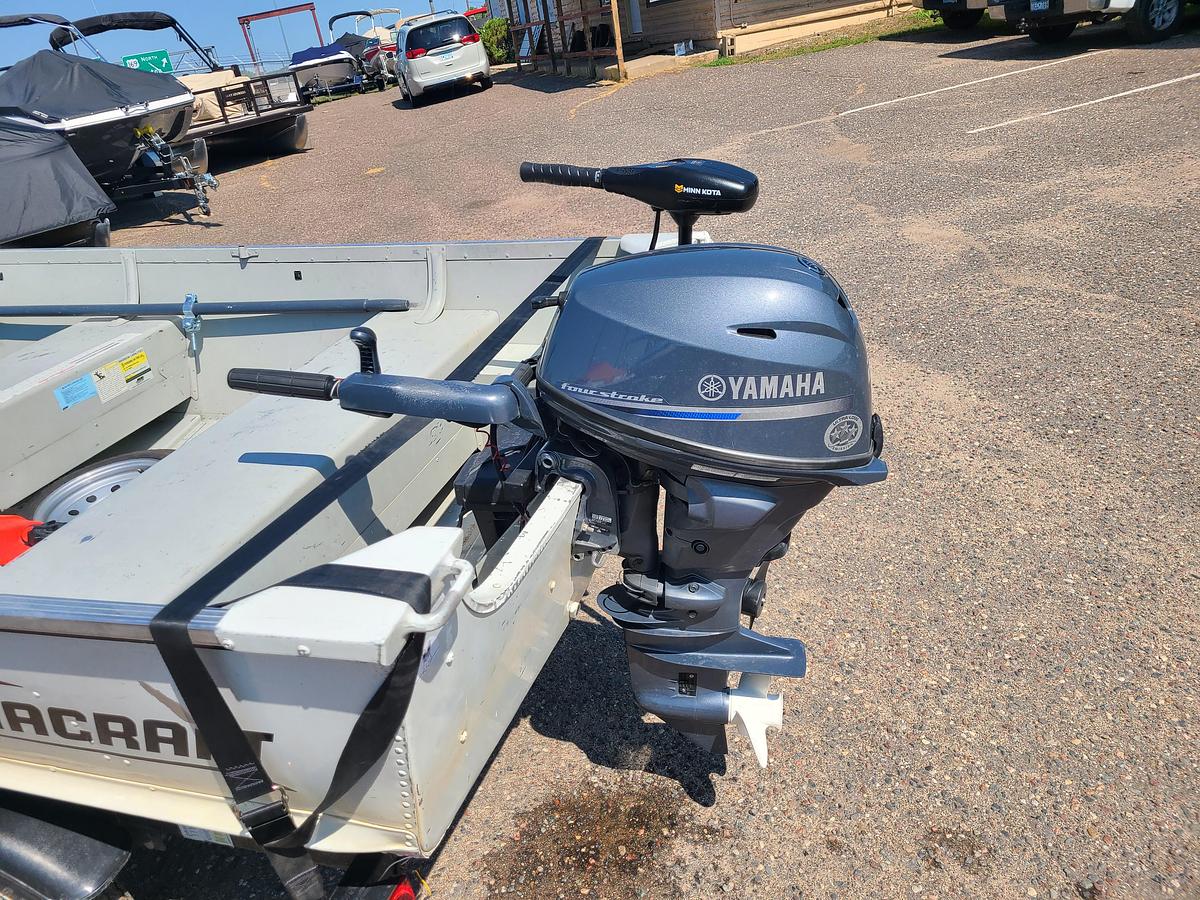 Used 2001 Alumacraft V-14 W/ A 2022 Yamaha 25HP Motor & Trailer