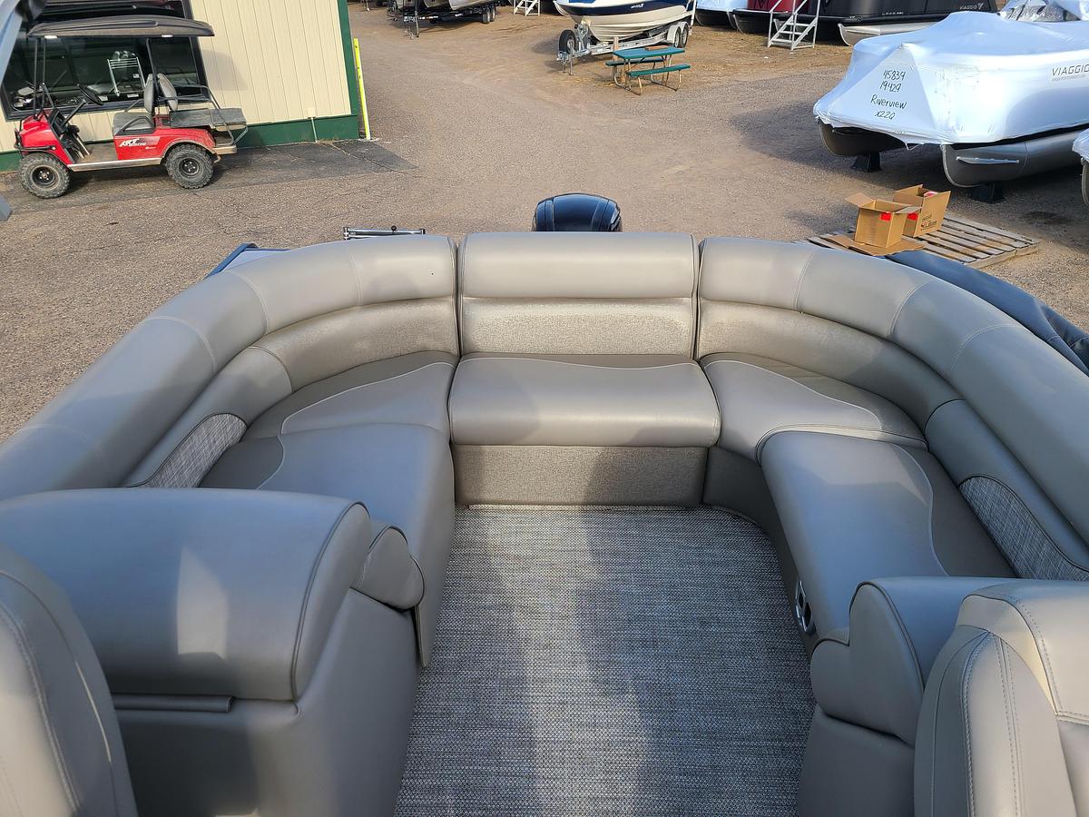Used 2018 Premier 230 Sunsation RF With A 115HP Mercury Motor