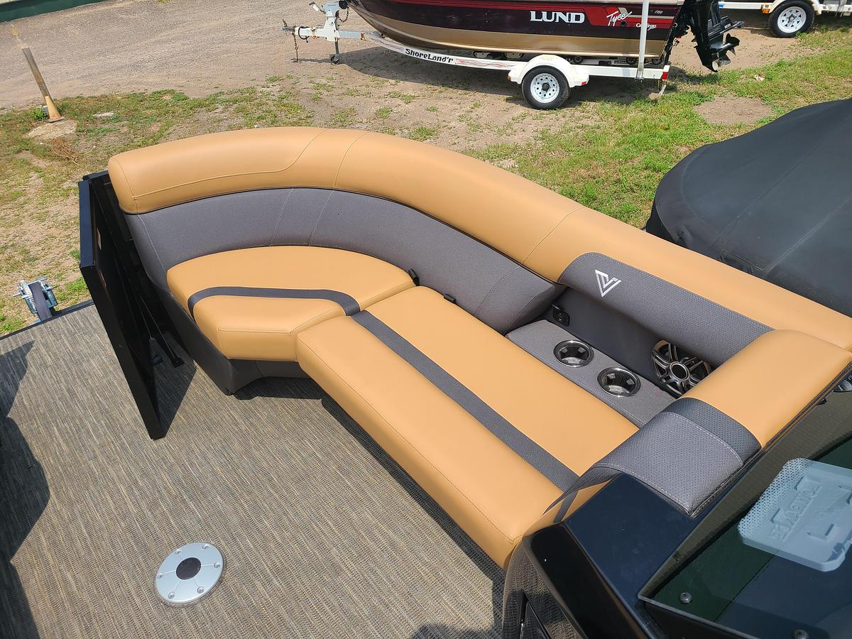 2026 Viaggio Lago X22U Tritoon