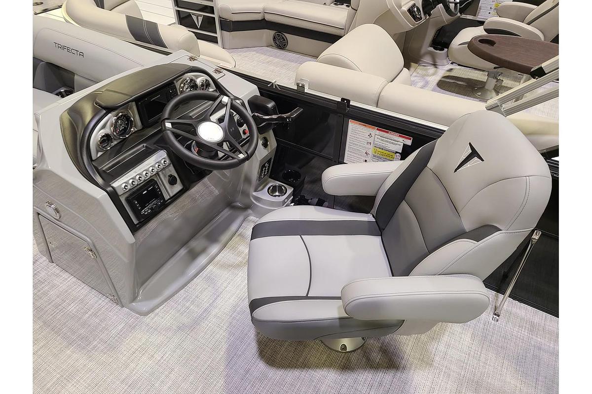 2023 Trifecta 24UL C Series