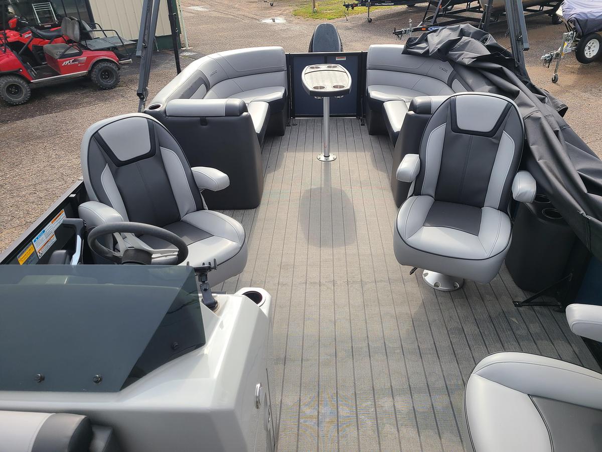 Used 2022 Viaggio Lago 22E With A 115HP Suzuki Motor