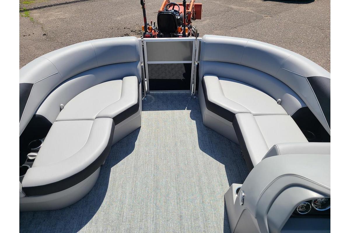2024 Trifecta 20RF LE With A 60HP Suzuki Motor