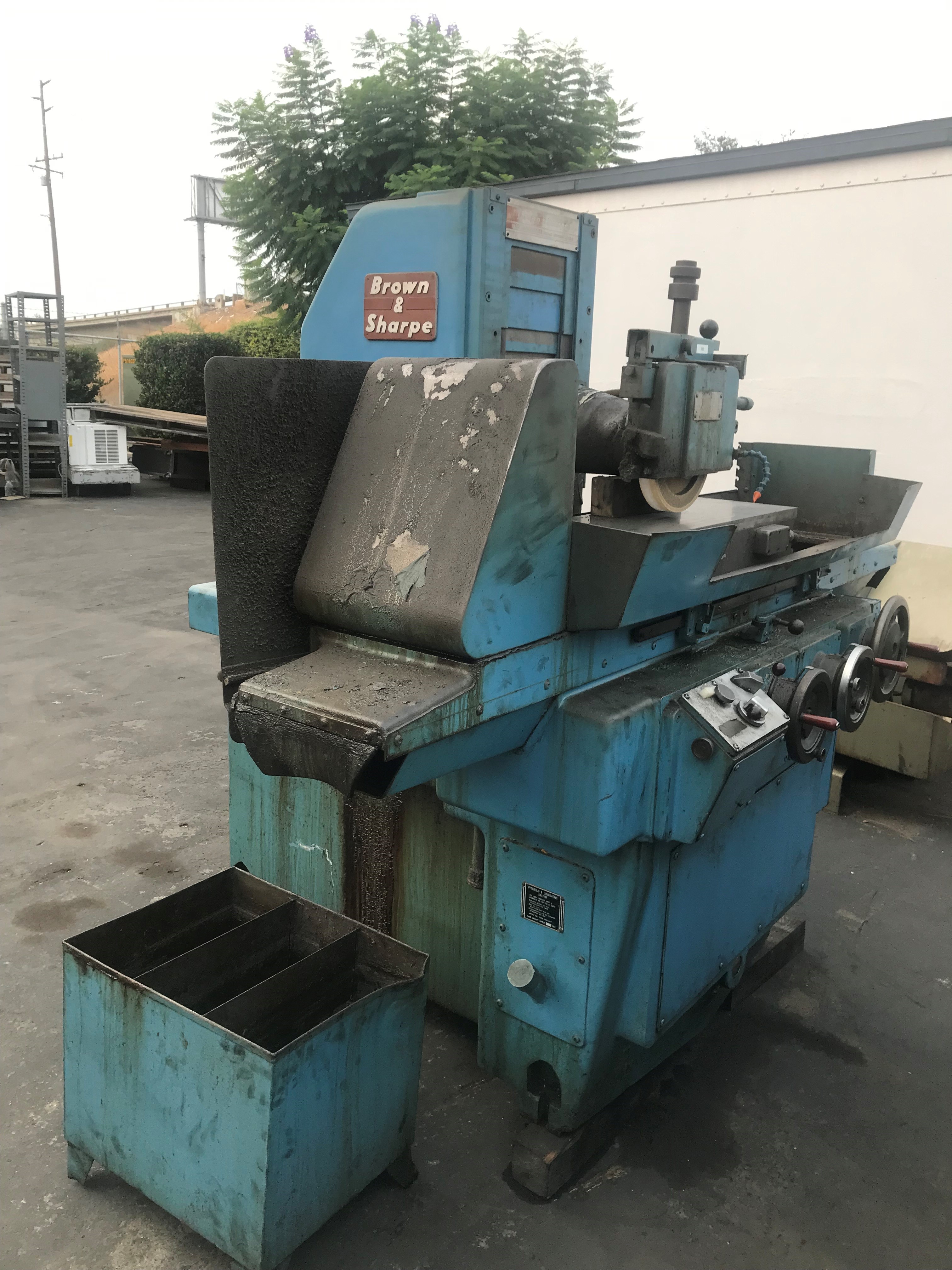 Used Brown & SHarpe 1030 Micromaster Automatic Hydraulic Surface Grinder 10" x 30" #6490 #1