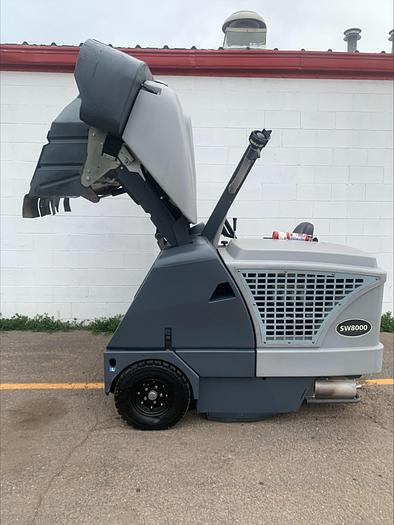 Used Advance SW8000 Ride on Sweeper Kubota 77" Warehouse Parking Lot indoor/outdoor 368 HRS
