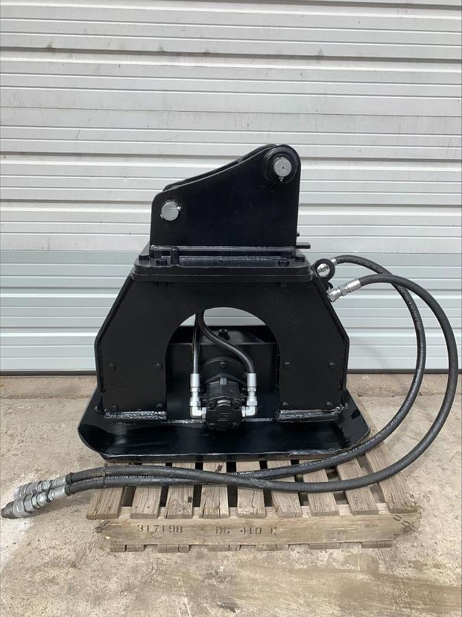 Used Cat Caterpillar CVP40 Vibratory Plate Compactor Attachment 4 Backhoe Excavator
