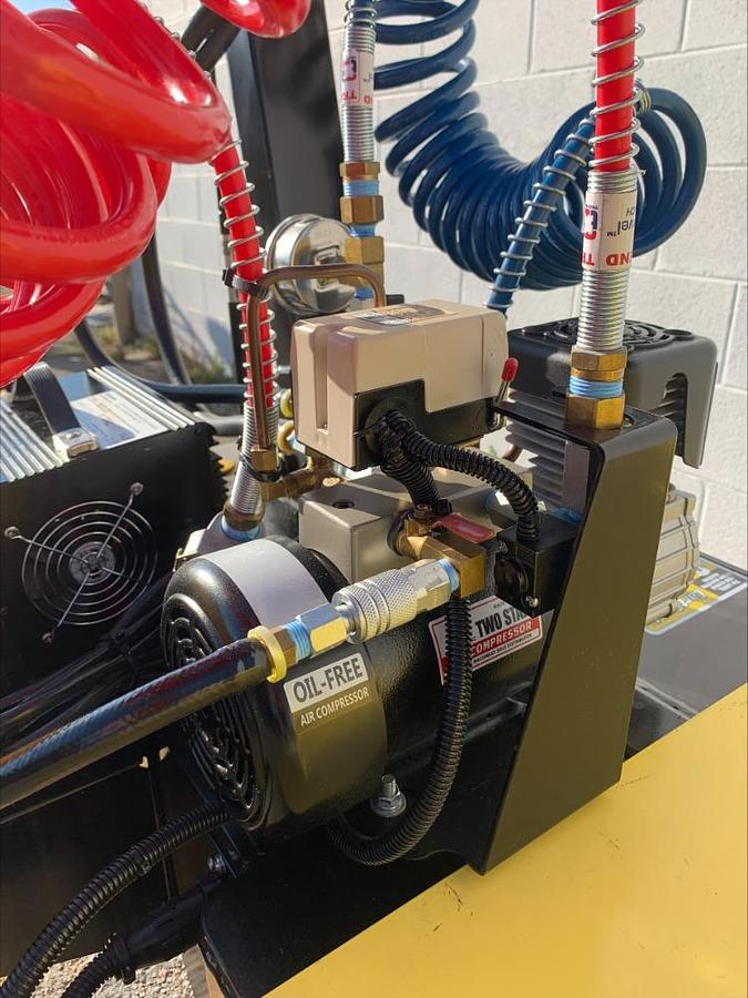 Used 2021 DJ Products TrailerCaddy Yard Dog Terminal Tractor Semi Truck Mover 100k Cap 2 Hrs