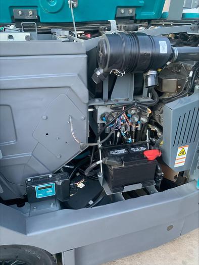 Used Tennant S30 LPG Ride On Sweeper Pick Up Broom Enclosed Cab w Heat AC