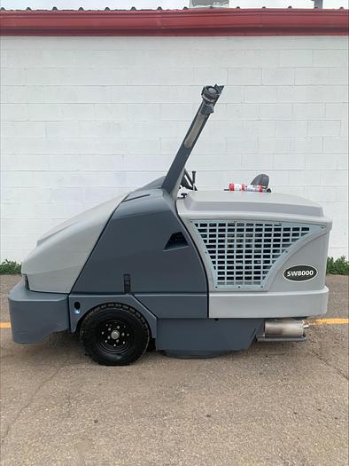 Used Advance SW8000 Ride on Sweeper Kubota 77" Warehouse Parking Lot indoor/outdoor 368 HRS