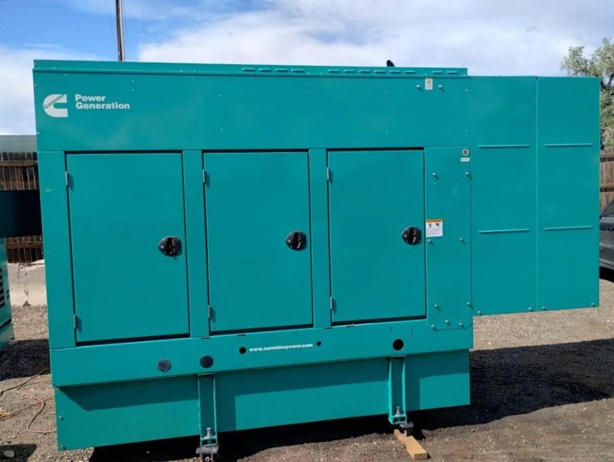 Used 2010 Cummins Onan DSHAD 230 Kw Diesel Standby Generator 276 Hrs