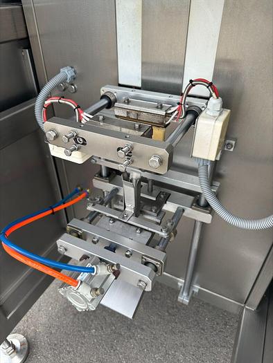 Vertical Form Fill VFFS-320 Pillow Vacuum Bag Sealing Sealer Packaging Machine