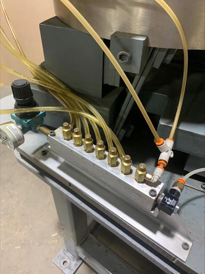 Used California Vibratory Feeder IN060 16" Feeding System