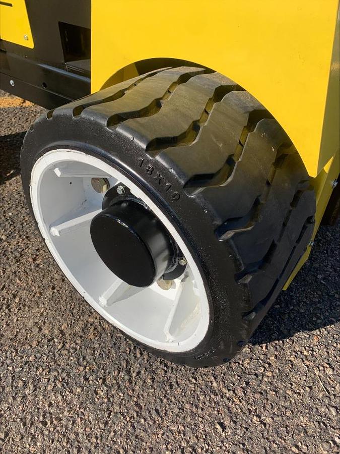 Used 2021 DJ Products TrailerCaddy Yard Dog Terminal Tractor Semi Truck Mover 100k Cap 2 Hrs