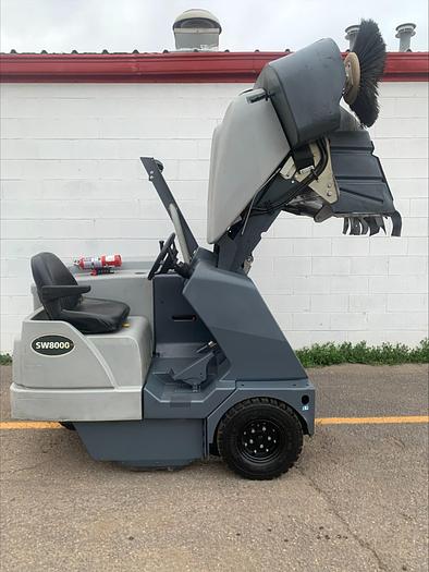 Used Advance SW8000 Ride on Sweeper Kubota 77" Warehouse Parking Lot indoor/outdoor 368 HRS