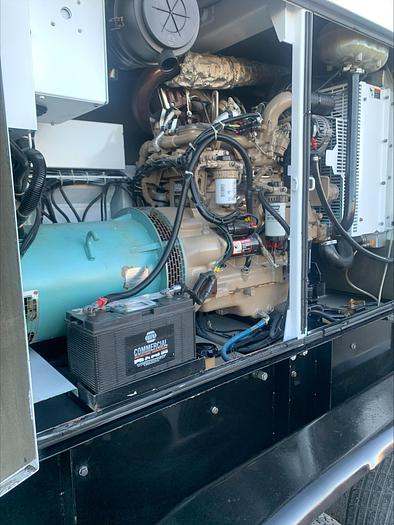 Used MQ MultiQuip WhisperWatt 70 KVA 56 Kw towable generator DCA-70SSIU4F 2576 HRS