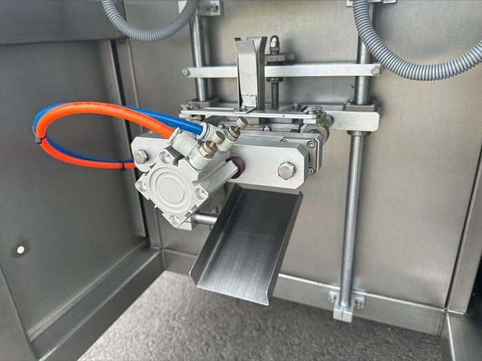 Vertical Form Fill VFFS-320 Pillow Vacuum Bag Sealing Sealer Packaging Machine