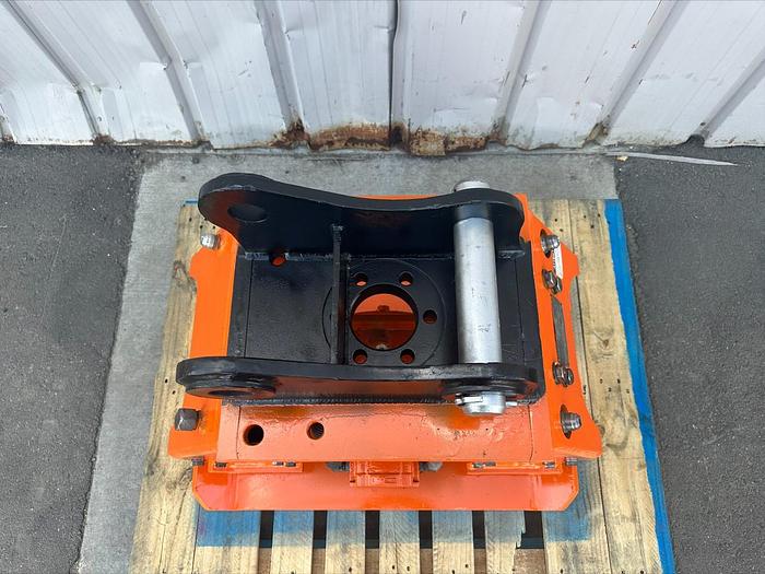 Used NPK C4C Excavator Vibratory Plate Compactor Attachment