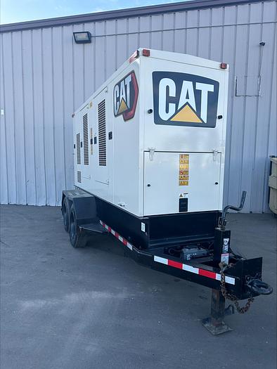Used Caterpillar Cat XQ200 200 Kw 1&3 Phase Towable Diesel Generator 3853 Hrs
