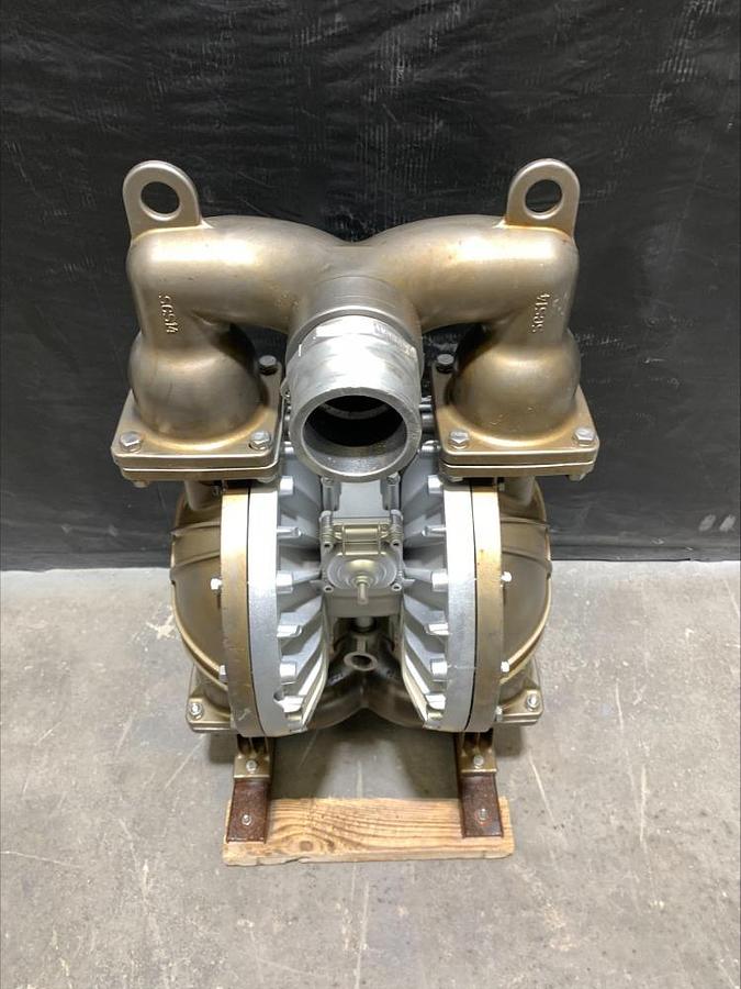 Used Yamada 3" sc414 Stainless Steel Air Powered Double Diaphragm Pump NDP-80BST-NPT