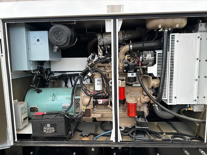 Used MQ MultiQuip WhisperWatt 70 KVA 56 Kw towable generator DCA-70SSIU4F 5736 HRS