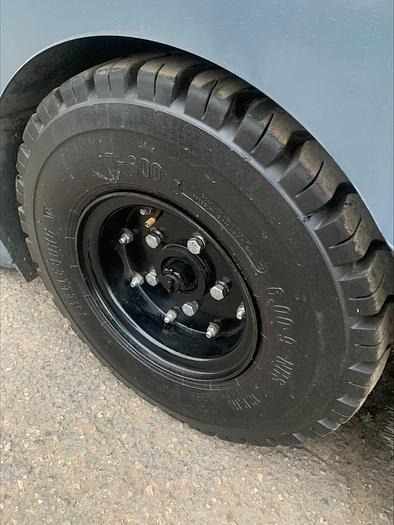 Used Advance SW8000 Ride on Sweeper Kubota 77" Warehouse Parking Lot indoor/outdoor 368 HRS