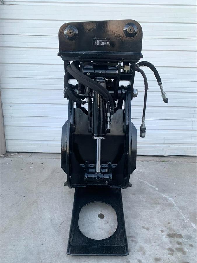 Used 2020 Rotobec 6606HDRA hydraulic rail tree forest grapple attachment Heavy Duty 50k capacity