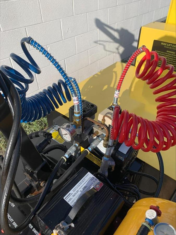 Used 2021 DJ Products TrailerCaddy Yard Dog Terminal Tractor Semi Truck Mover 100k Cap 2 Hrs