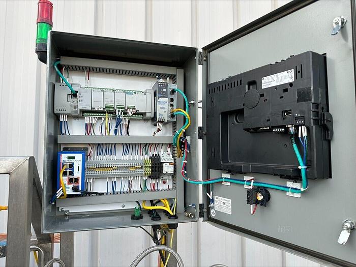 Used Apex Supercritical CO2 Extraction Closed Loop Systems 1500-20L & 1500-5L