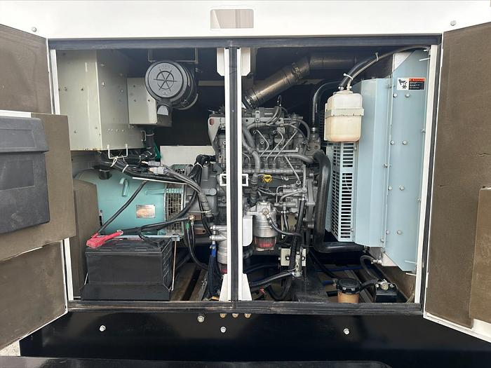 Used MQ MultiQuip WhisperWatt 45 KVA 36 Kw towable generator DCA-45SSIU4F 4422 HRS