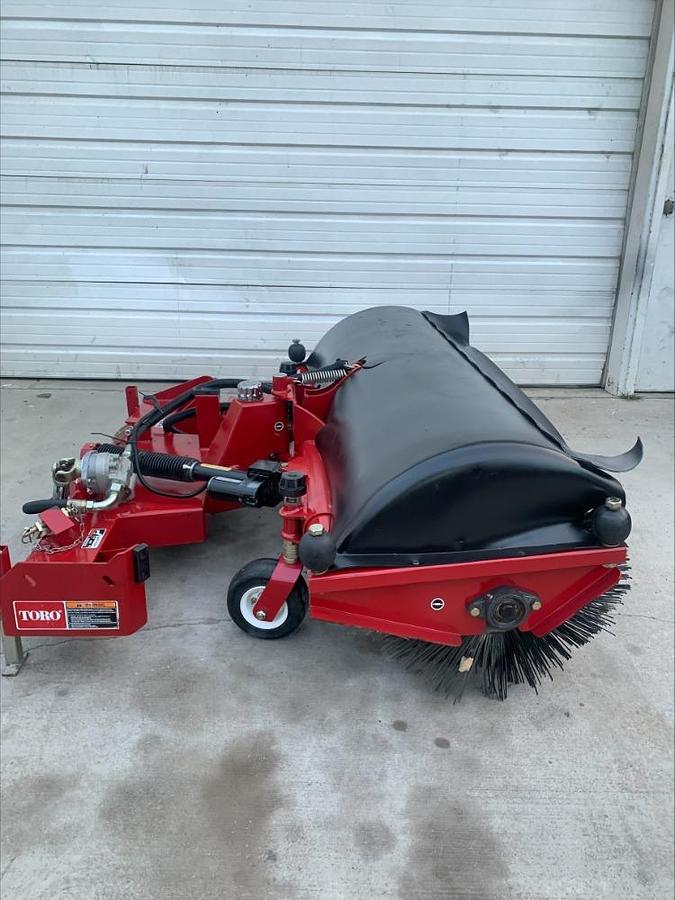 Used Toro 30743 Mower Hydraulic Rotary Broom Sweeper Attachment 4 GroundsMaster 300s