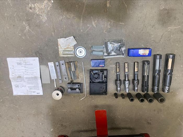 Used SUNNEN LBB-1699 Heavy Duty Horizontal Precision Honing Machine w lots of tooling