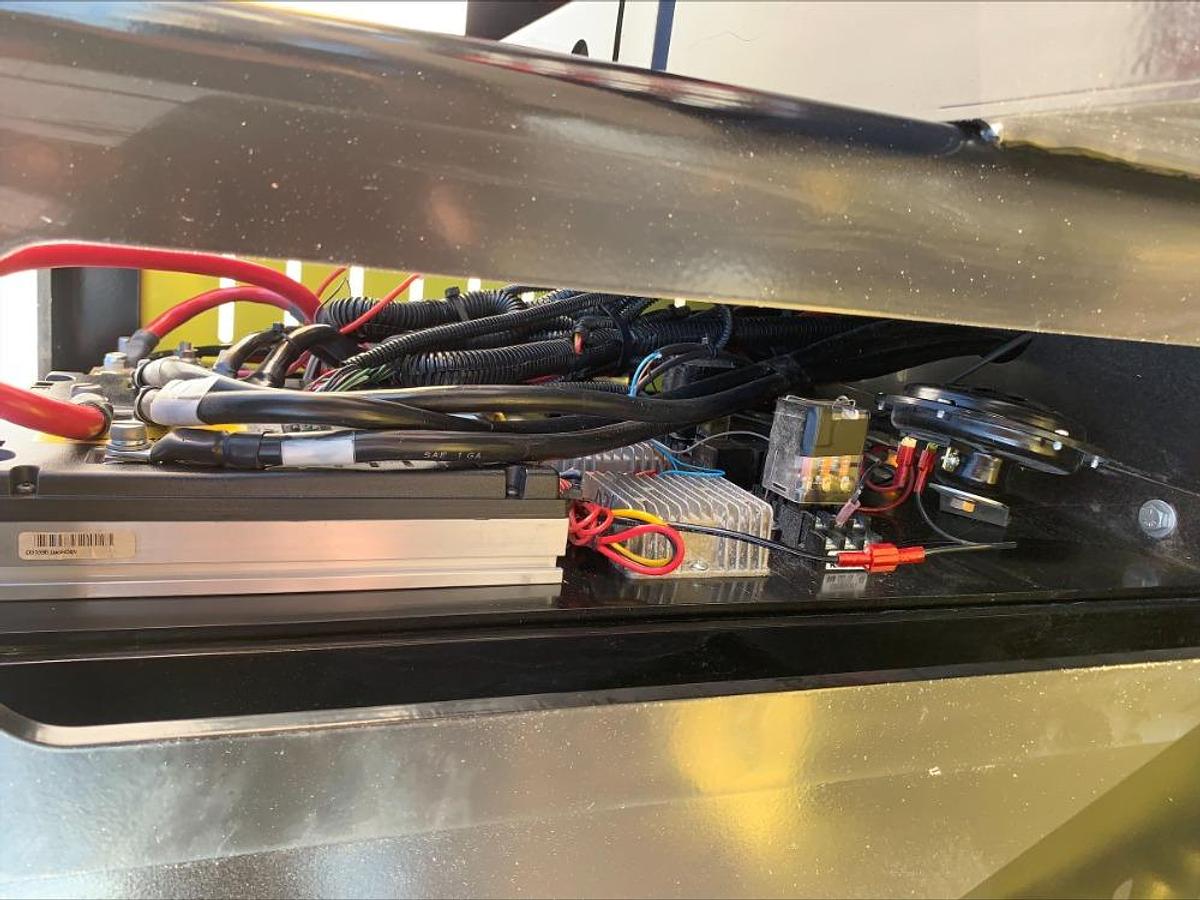 Used 2021 DJ Products TrailerCaddy Yard Dog Terminal Tractor Semi Truck Mover 100k Cap 2 Hrs