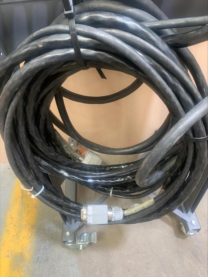 Used Gammflux 12 Zone Hot Runner Tip Temperature Control Controller L12G050D10S4PJ