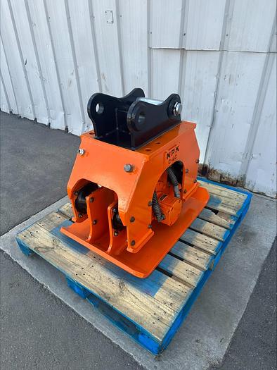 Used NPK C4C Excavator Vibratory Plate Compactor Attachment