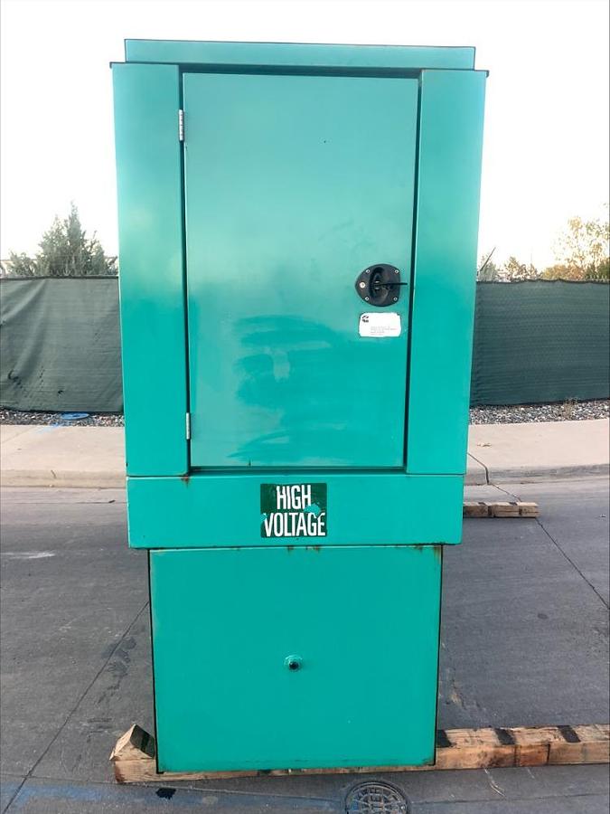 Used Cummins Onan DGFA 150 Kw Diesel Standby Generator w Switch 966 HRS 135 Kw Prime