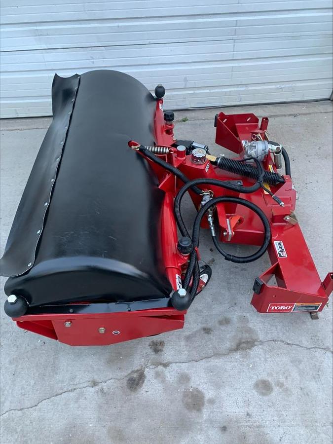 Used Toro 30743 Mower Hydraulic Rotary Broom Sweeper Attachment 4 GroundsMaster 300s