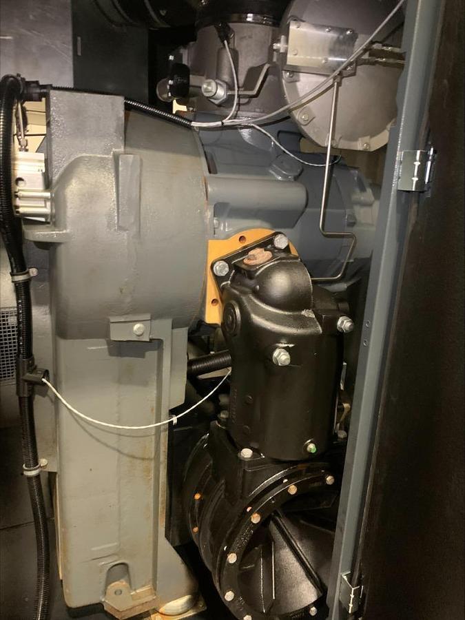 Used 2022 Atlas Copco ZA5VSD Oil Free VSD Rotary Screw Air Compressor 2124 Hrs 335 HP