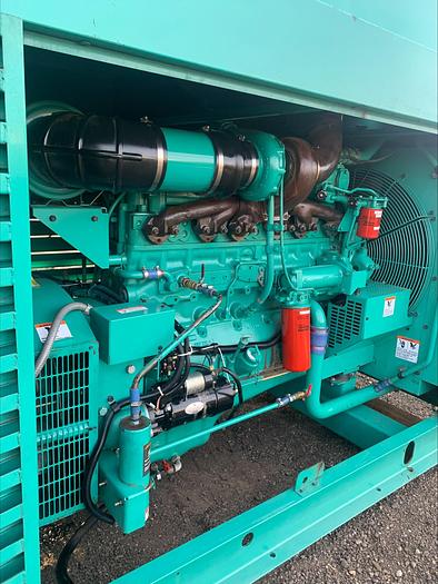 Used Cummins Onan 300 DFCB 300 Kw Diesel Standby Generator SUPER CLEAN! 855 HOURS!