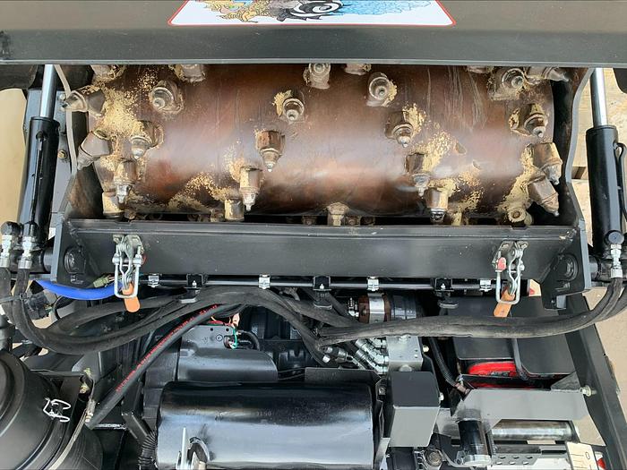 Used RoadHog RH4060-W Skid Steer Diesel Powered 42" 64 HP Asphalt Grinder Cold Planer Attachment 12.9 Hours!!!