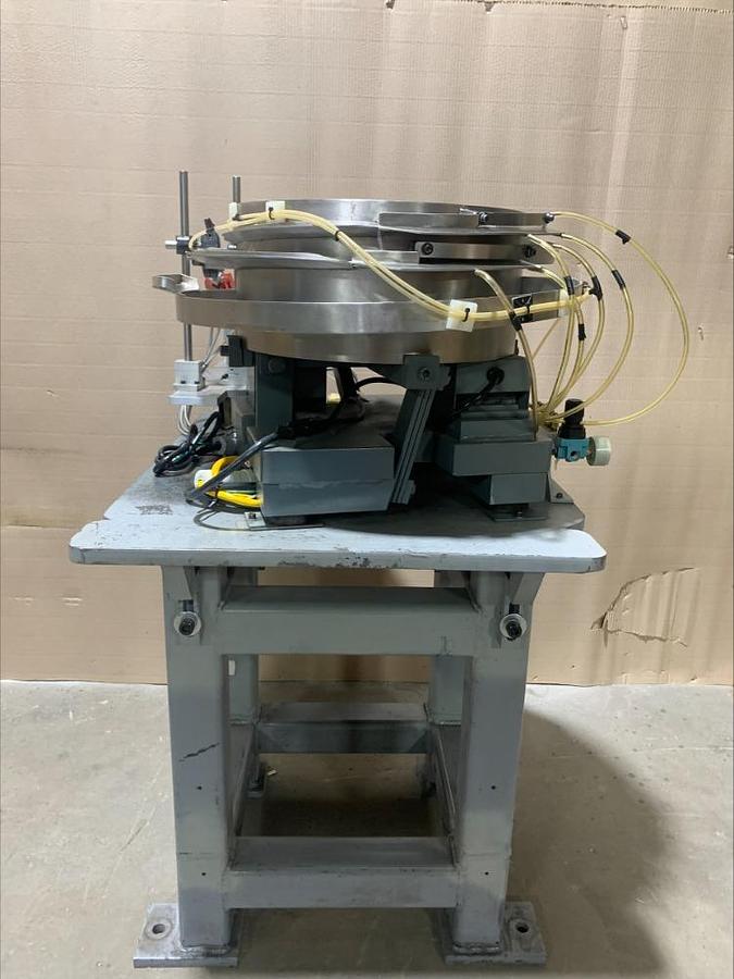 Used California Vibratory Feeder IN060 16" Feeding System