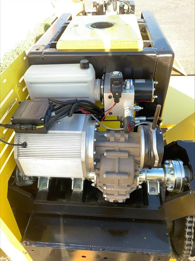 Used 2021 DJ Products TrailerCaddy Yard Dog Terminal Tractor Semi Truck Mover 100k Cap 2 Hrs