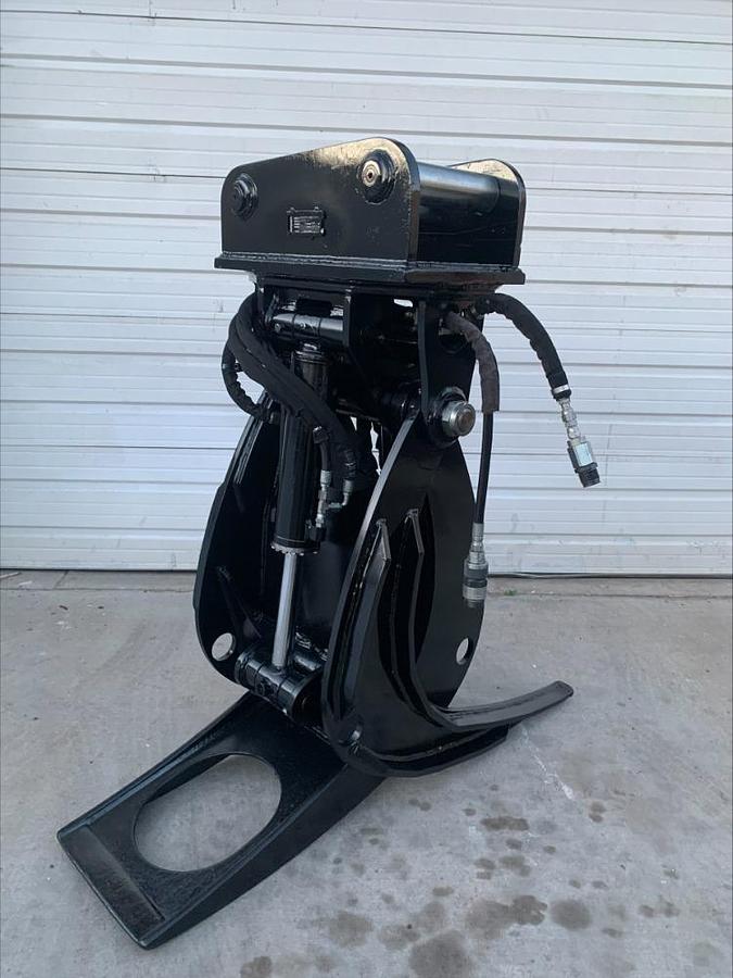 Used 2020 Rotobec 6606HDRA hydraulic rail tree forest grapple attachment Heavy Duty 50k capacity