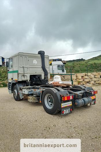 Used 1995 DAF 95 360 ATI tractor unit