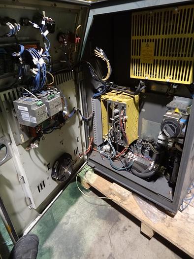 Used FANUC M900iA/350 6 AXIS CNC ROBOT 350kg CAPACITY