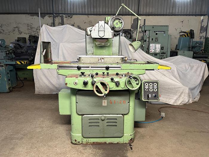 Used TOS 200 mm x 600 mm Surface Grinding Machine for Sale in New Delhi