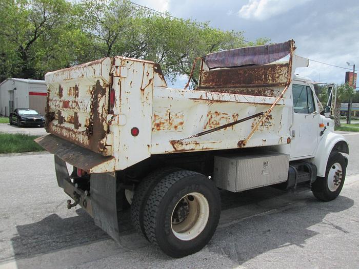 Used 2000 International 4700 Dump Truck