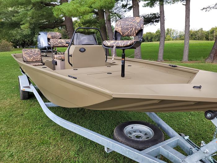 New 2022 G3 20CCJ Jet Tunnel Hull (Desert Brown)