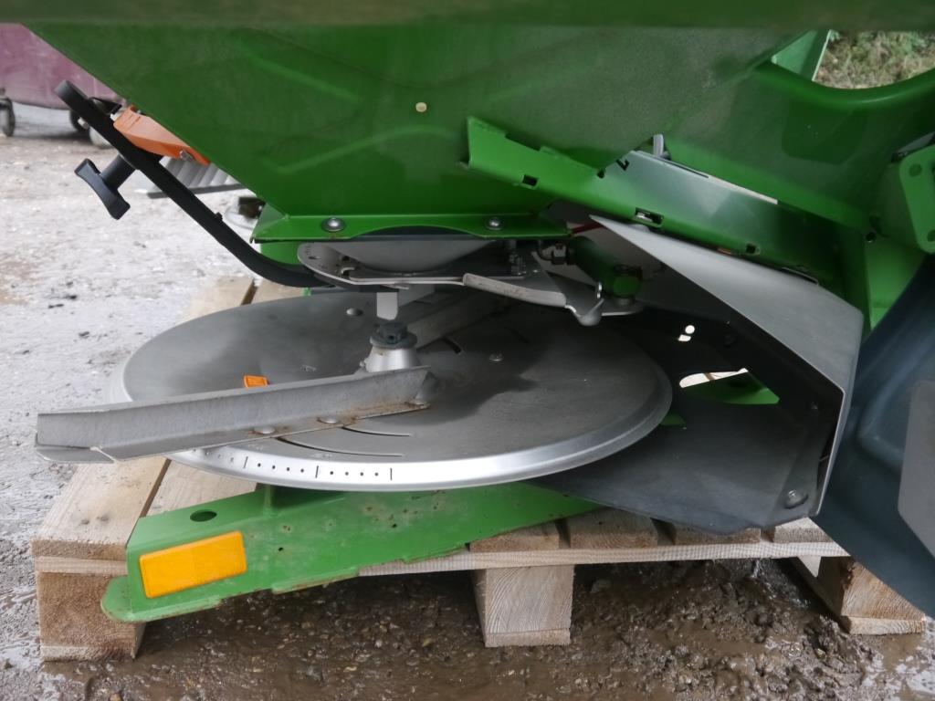 Used Amazone ZA-M 1501 Fertiliser Spreader